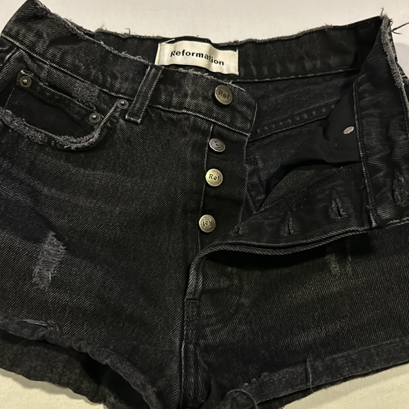 Reformation Denim Jean shorts - Picture 4 of 5